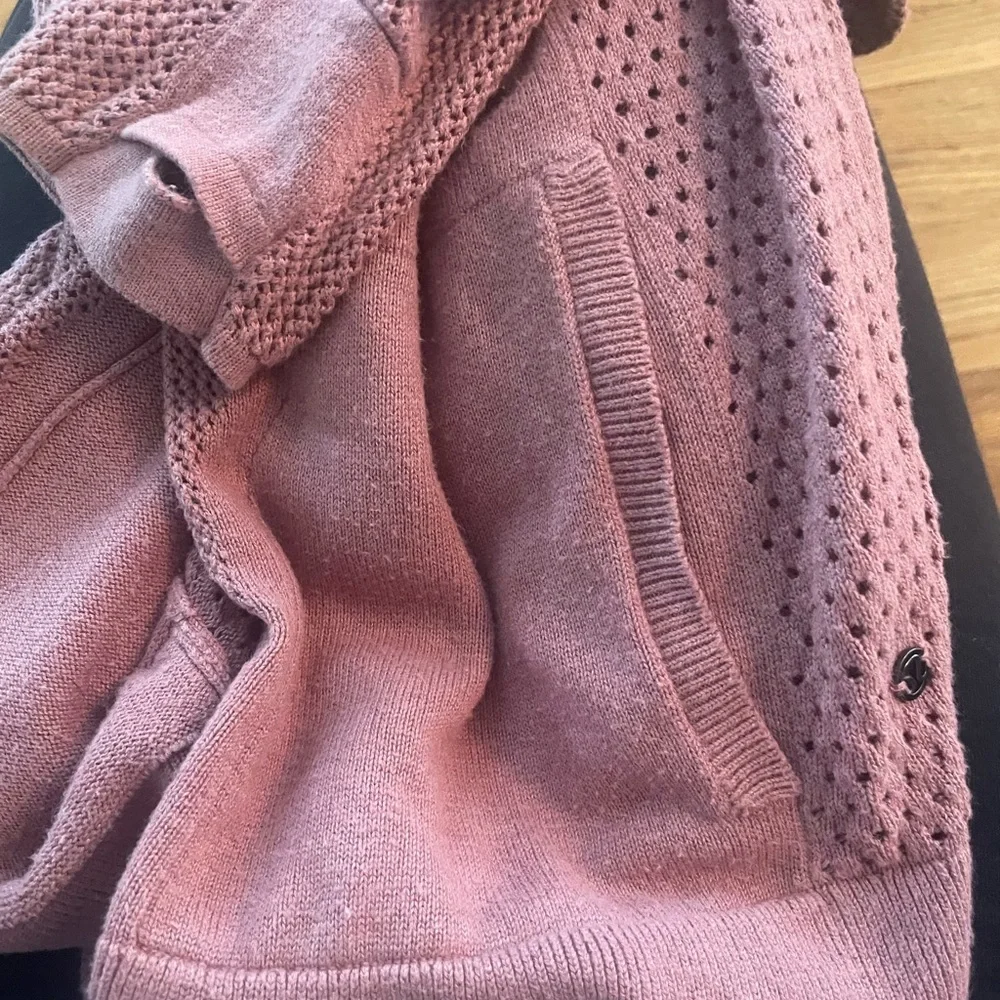 Lululemon Still Move Mauve Cardigan - Picture 4 of 5
